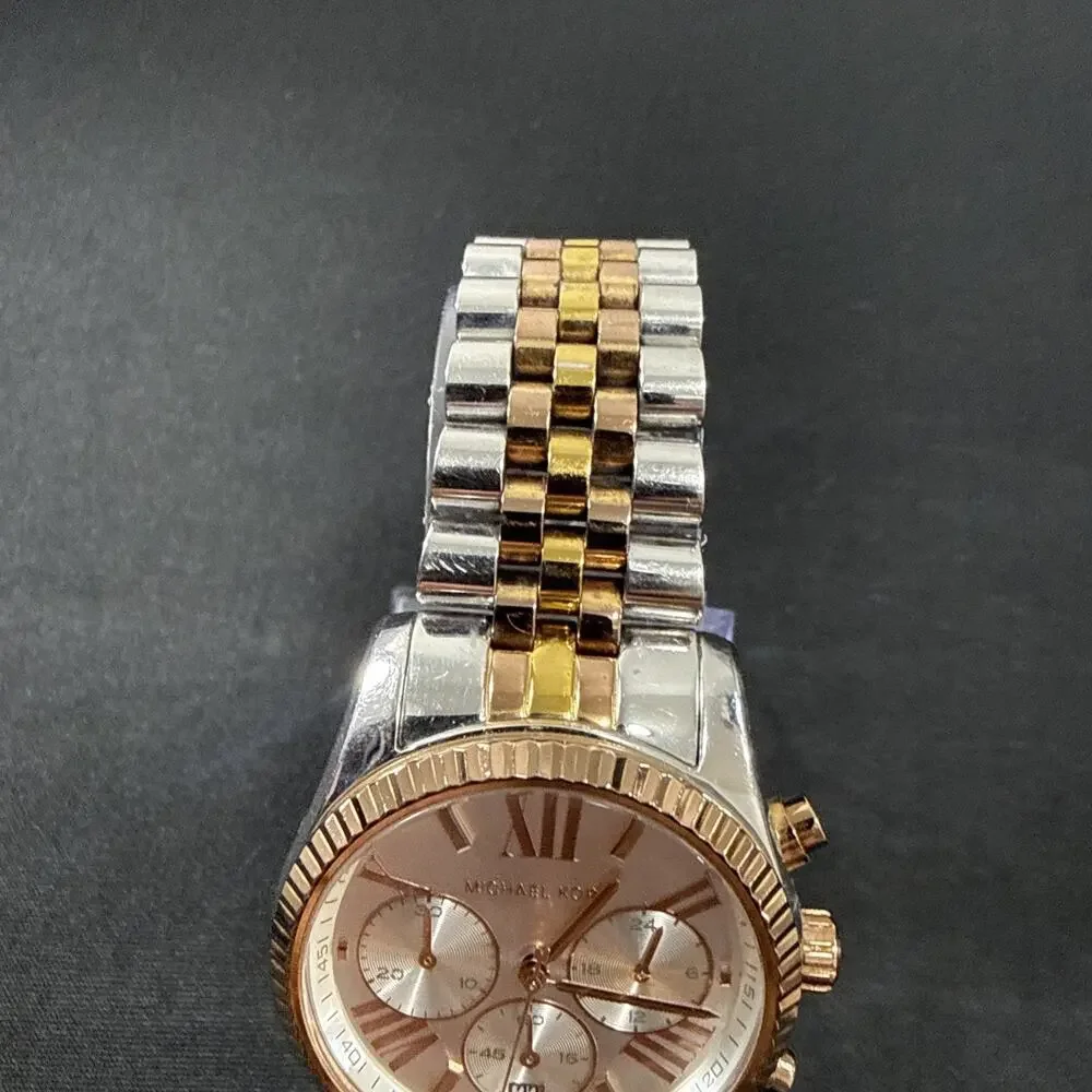 MICHAEL KORS WOMENS LEXINGTON TRI-TONE CHRONOGRAPH MK-5735 NEW BATTERY!!!